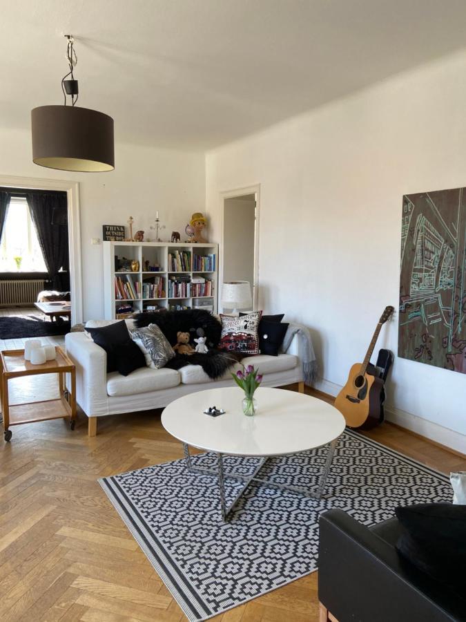 Bed and Breakfast Our House Ystad Exterior foto