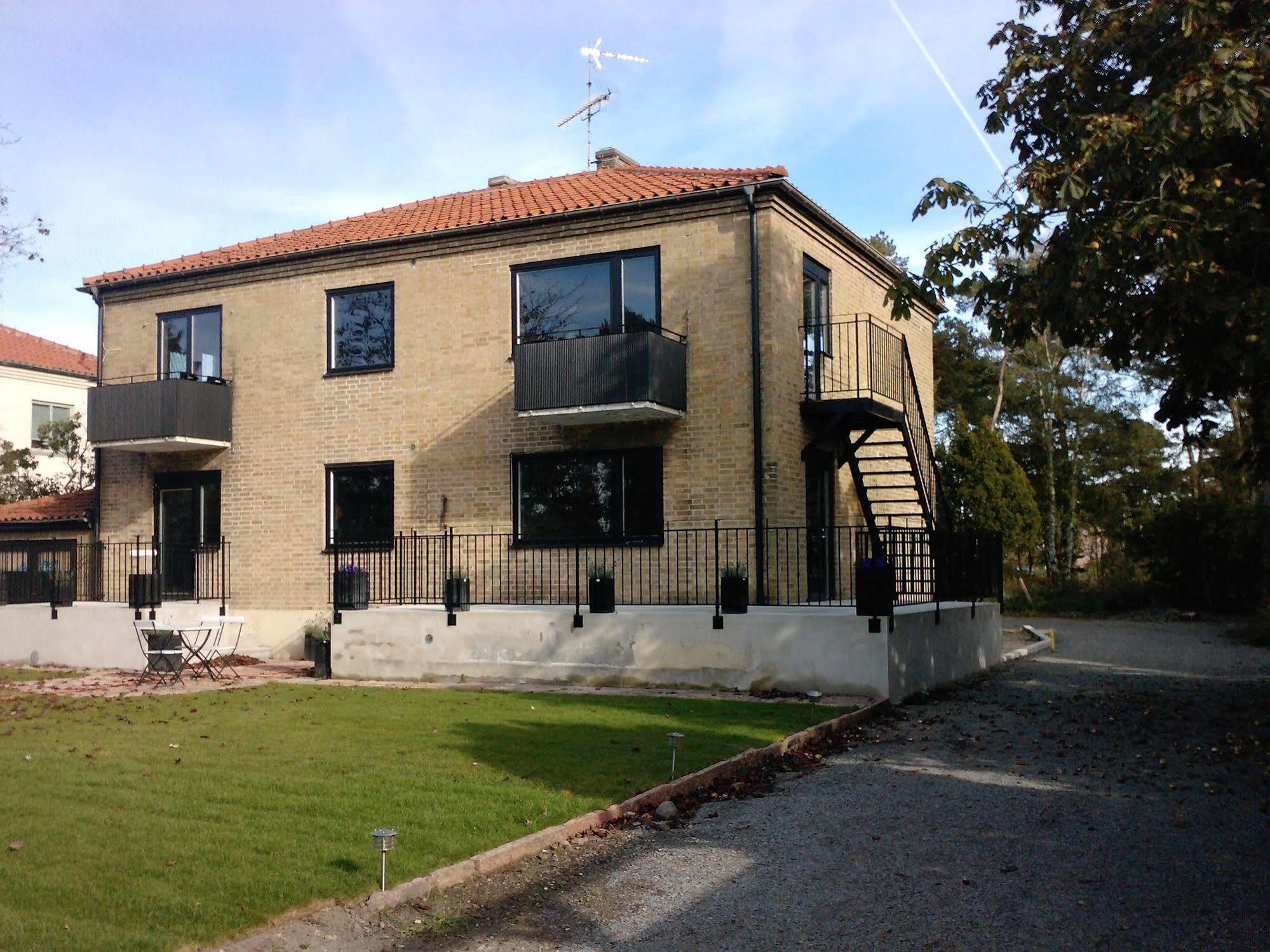 Bed and Breakfast Our House Ystad Exterior foto